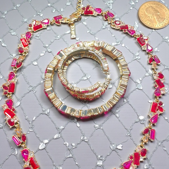 White House Black Market 3 Piece Jewelry Set - Picture 5 of 6